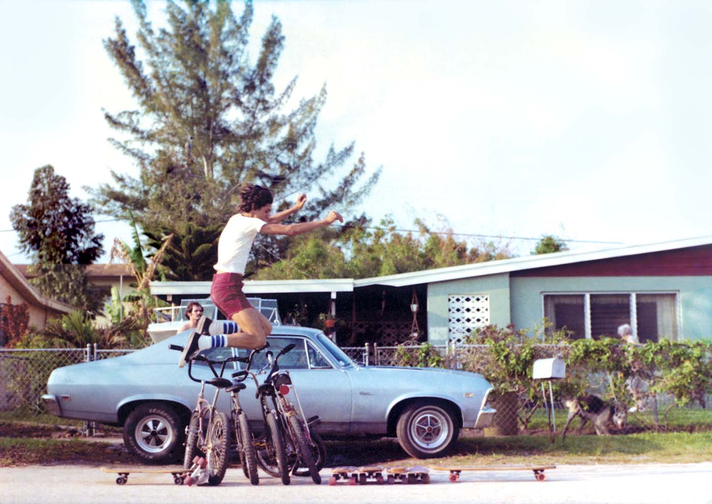 Ollie ‣ BackSide Skate Mag COM